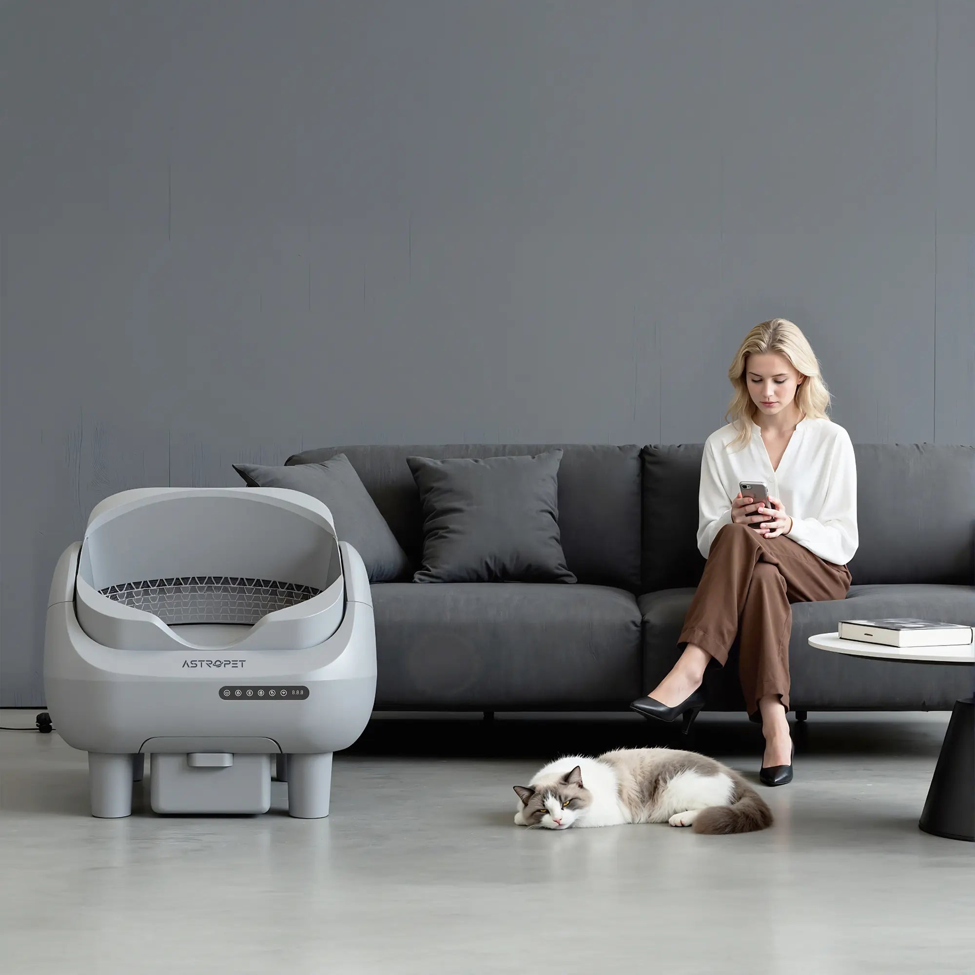 Venus - Self-cleaning cat toilet